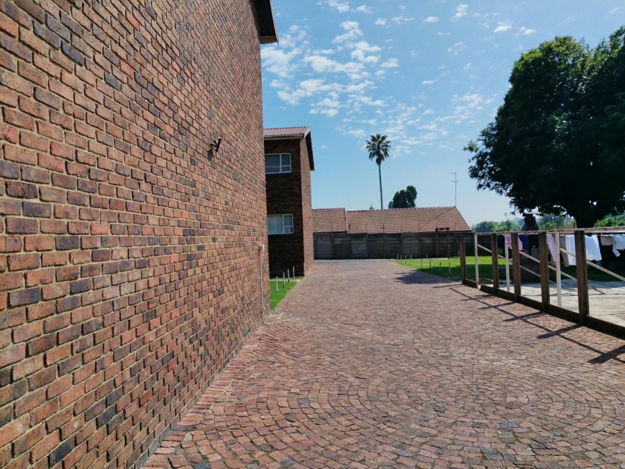 2 Bedroom Property for Sale in Kempton Park Ext 5 Gauteng