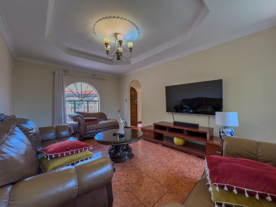 3 Bedroom Property for Sale in Glen Marais Gauteng