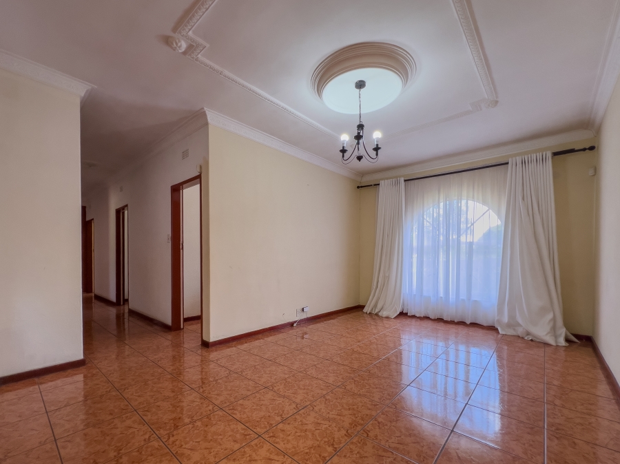 3 Bedroom Property for Sale in Glen Marais Gauteng