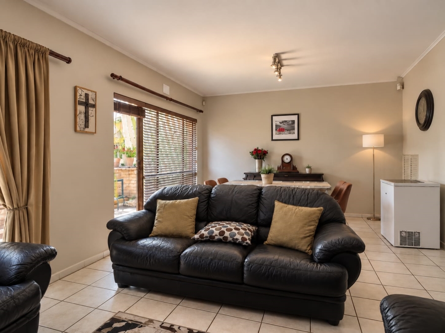 3 Bedroom Property for Sale in Fairland Gauteng