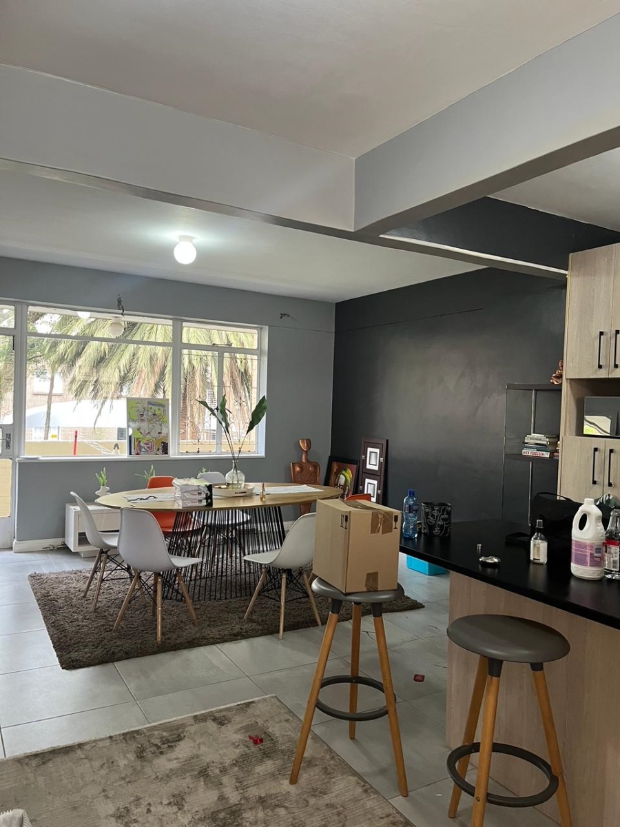 2 Bedroom Property for Sale in Linden Gauteng