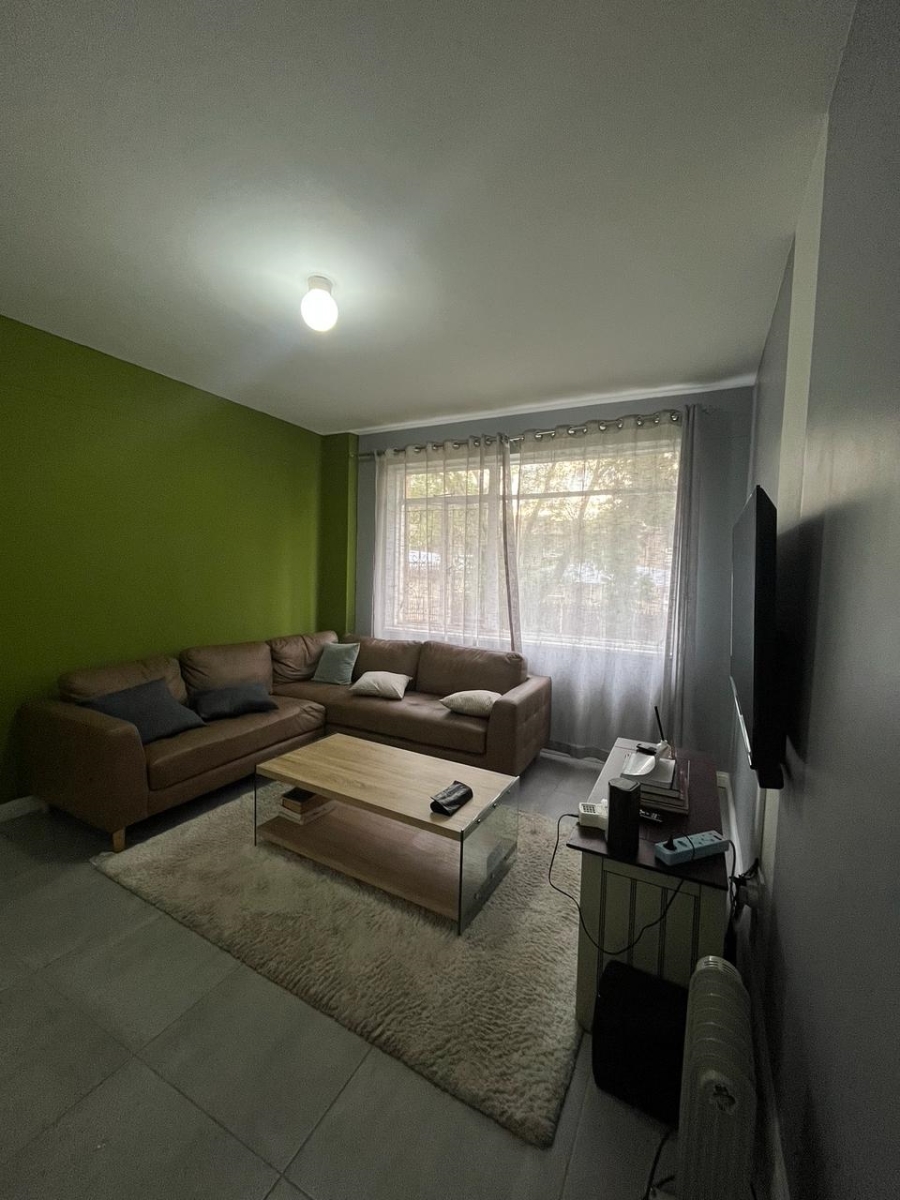 2 Bedroom Property for Sale in Linden Gauteng