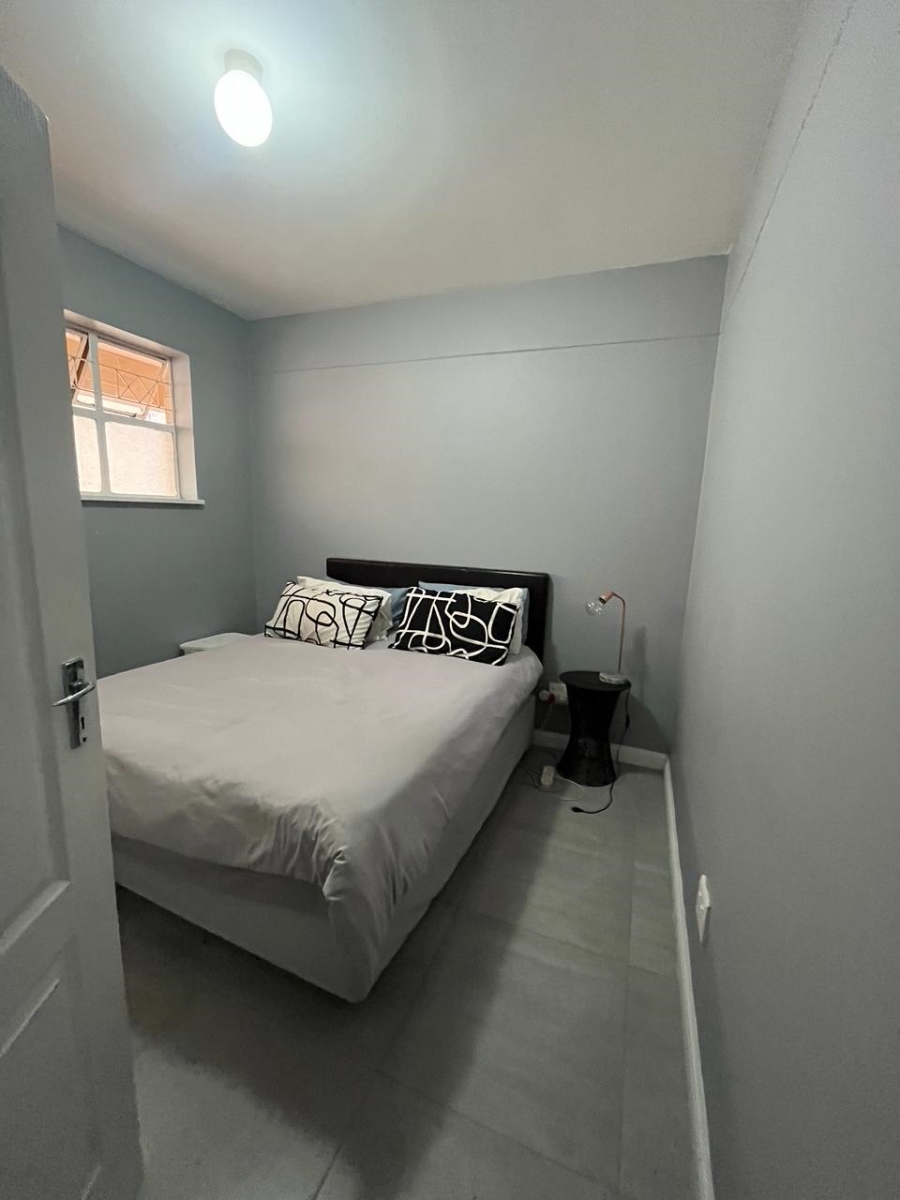 2 Bedroom Property for Sale in Linden Gauteng