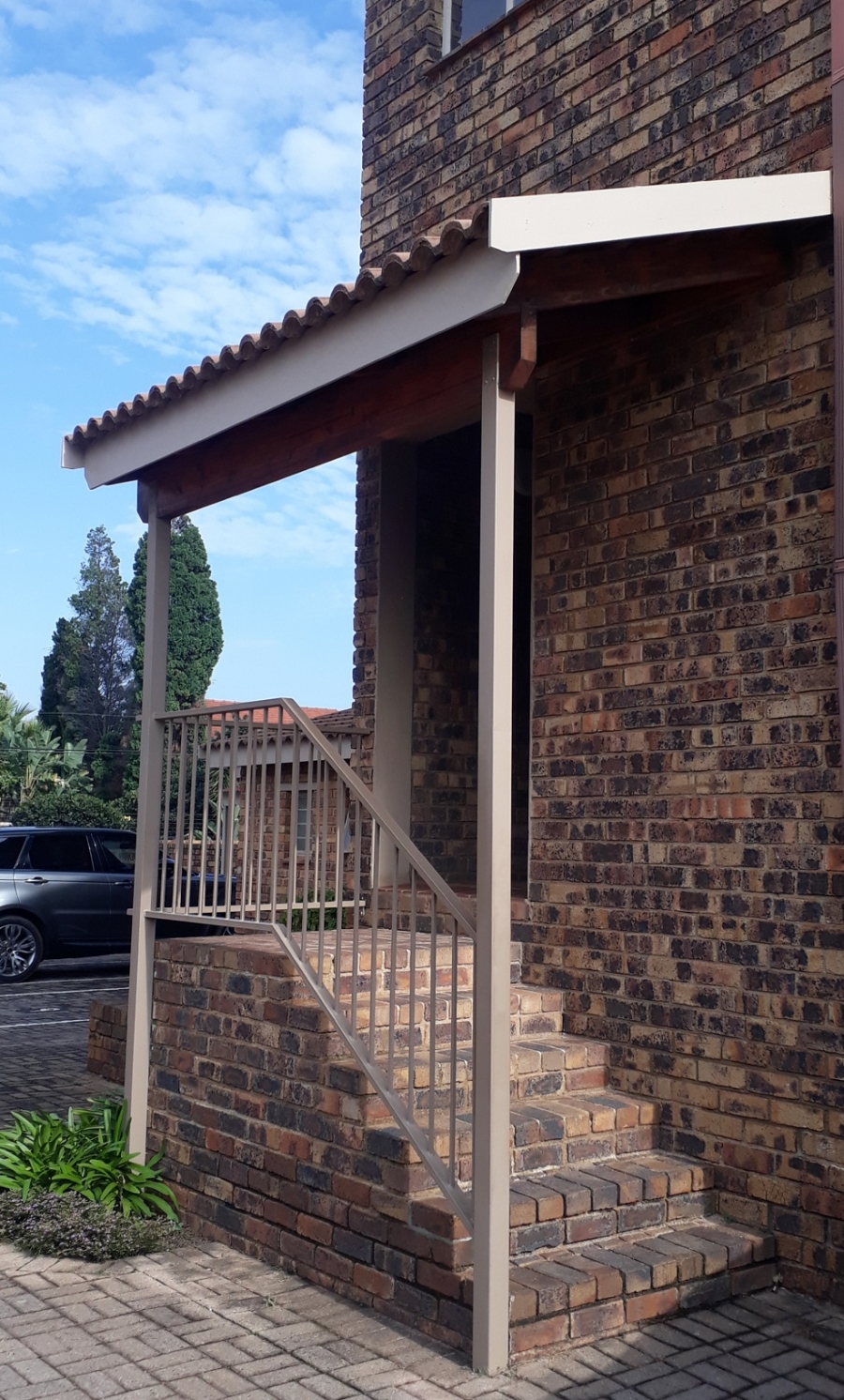 To Let 3 Bedroom Property for Rent in Fairland Gauteng