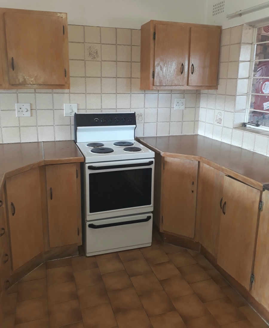 To Let 3 Bedroom Property for Rent in Fairland Gauteng
