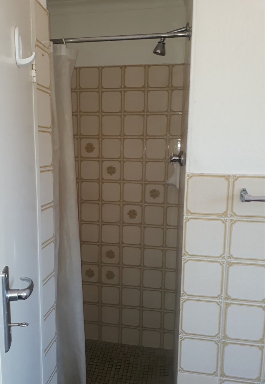 To Let 3 Bedroom Property for Rent in Fairland Gauteng