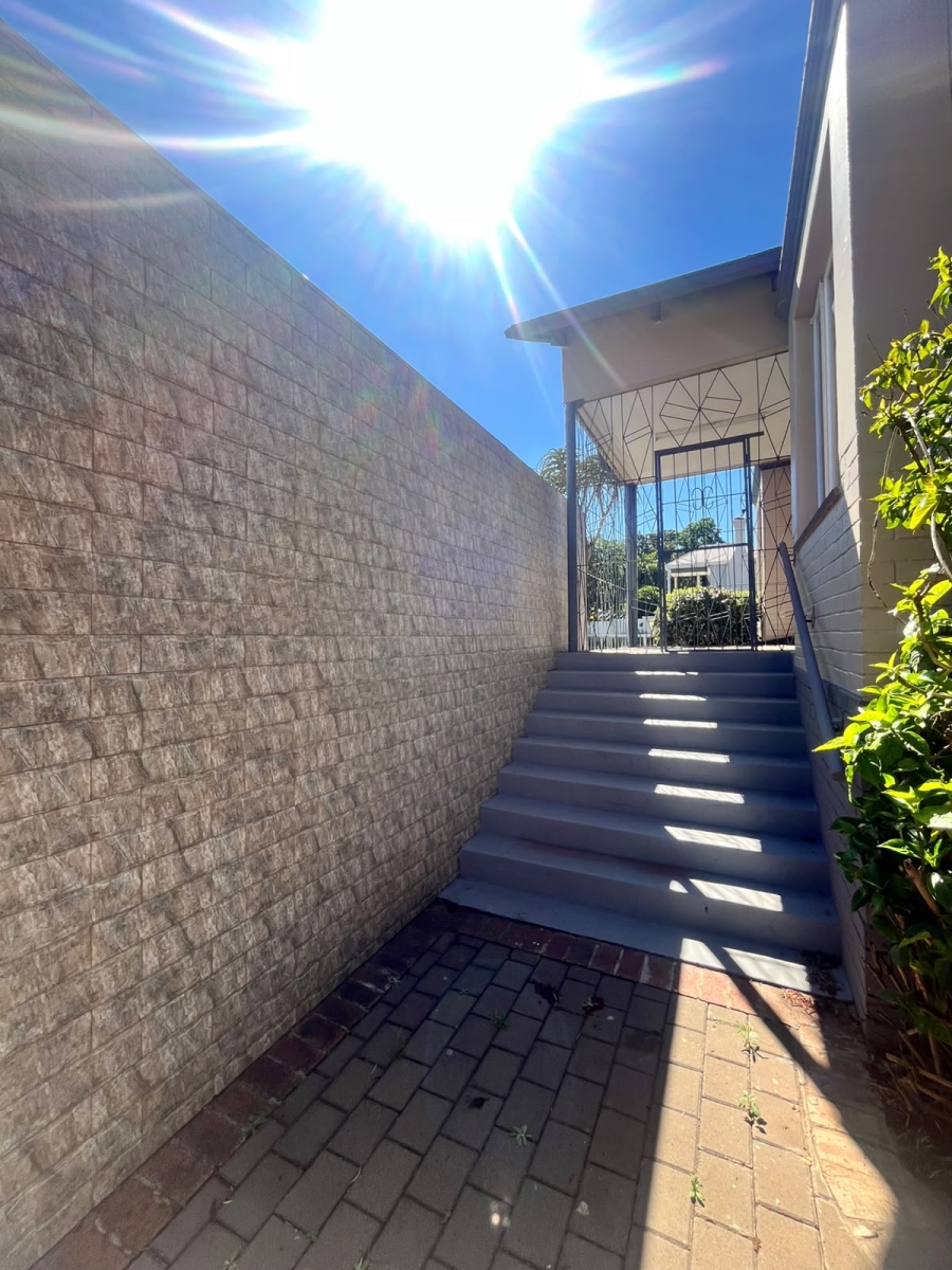 To Let 7 Bedroom Property for Rent in Muckleneuk Gauteng