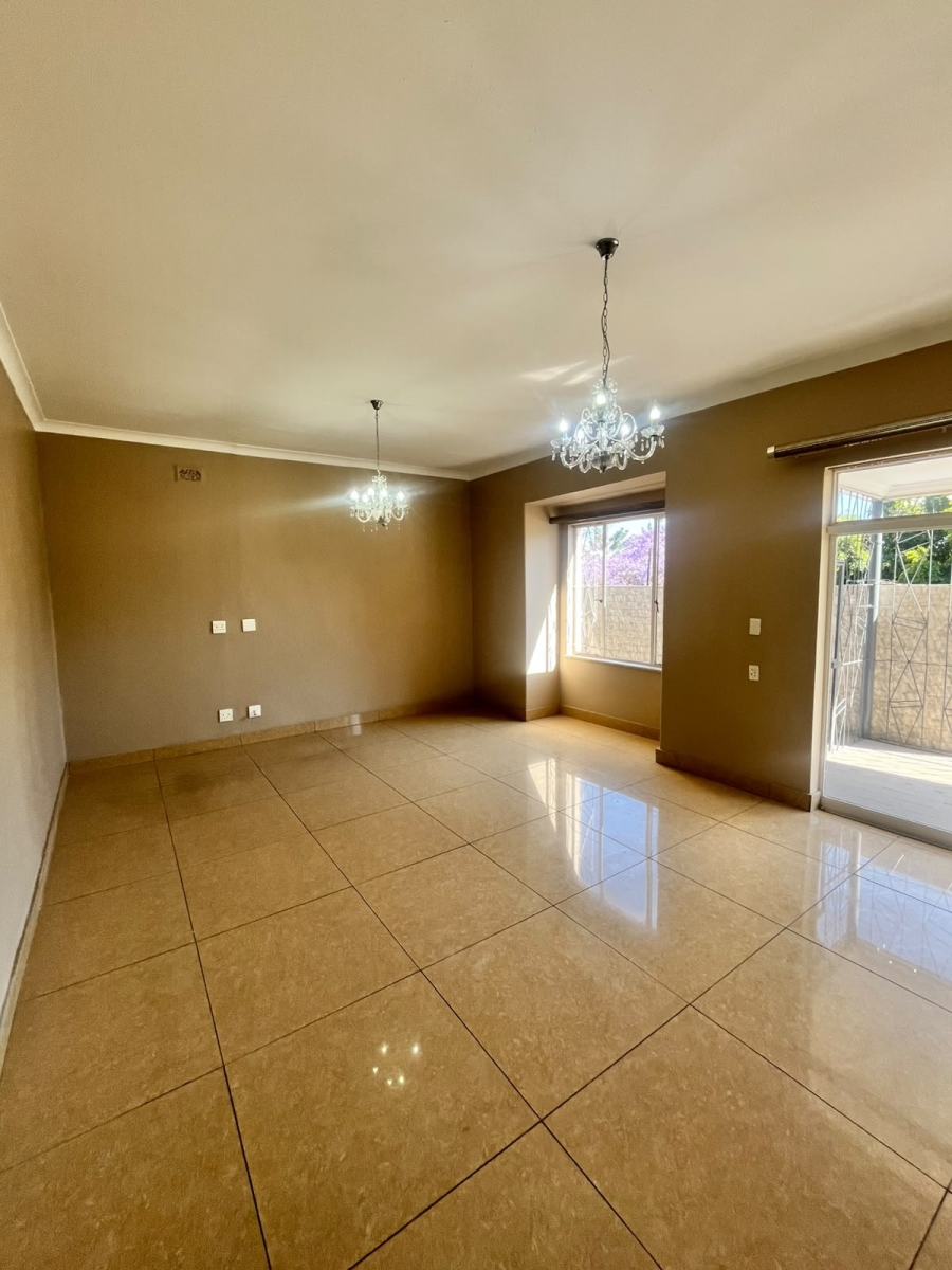 To Let 7 Bedroom Property for Rent in Muckleneuk Gauteng