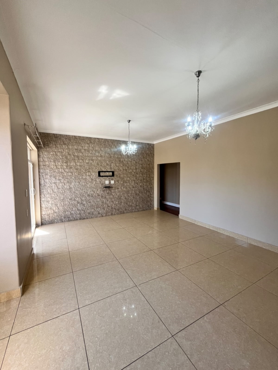 To Let 7 Bedroom Property for Rent in Muckleneuk Gauteng