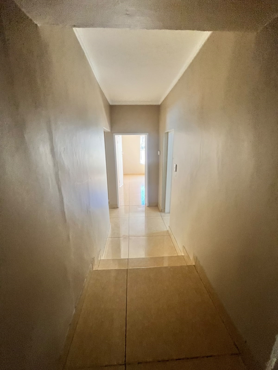 To Let 7 Bedroom Property for Rent in Muckleneuk Gauteng