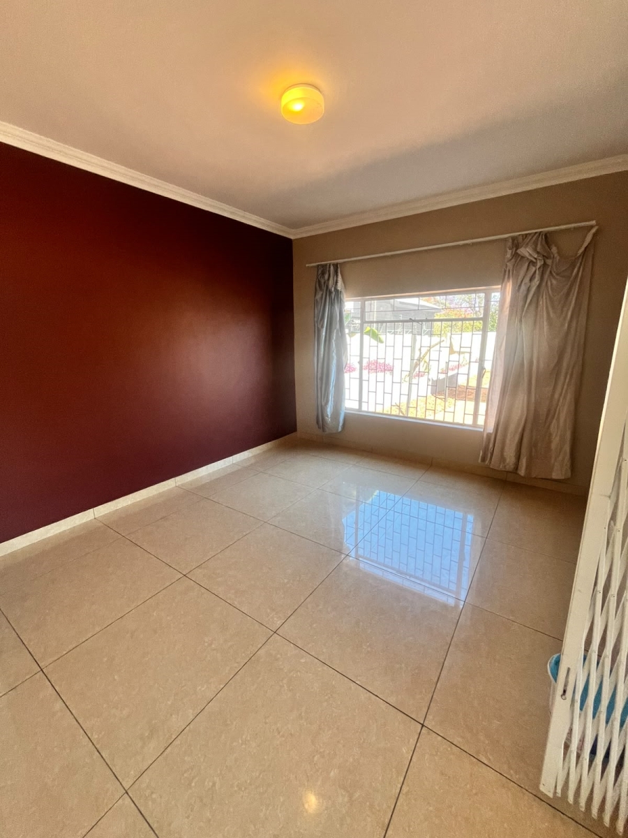To Let 7 Bedroom Property for Rent in Muckleneuk Gauteng