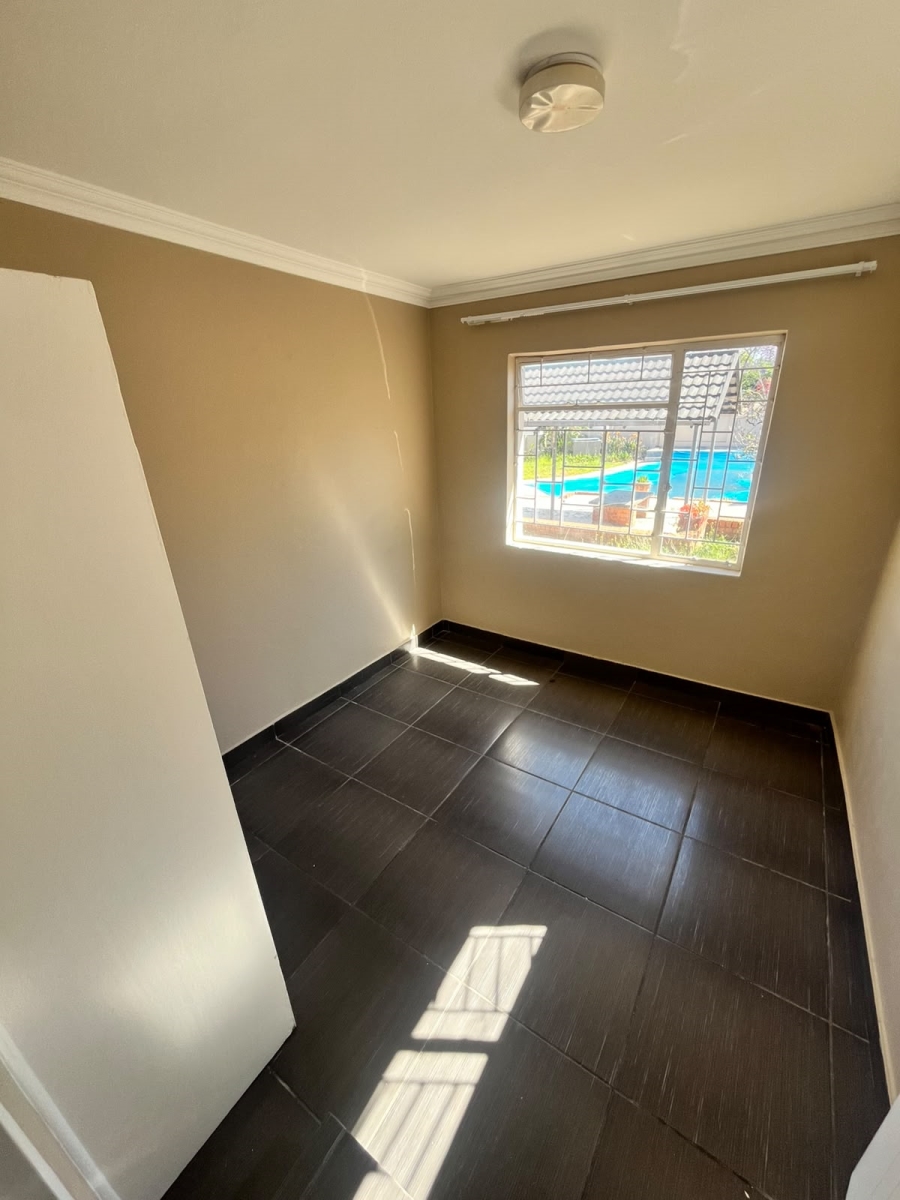 To Let 7 Bedroom Property for Rent in Muckleneuk Gauteng