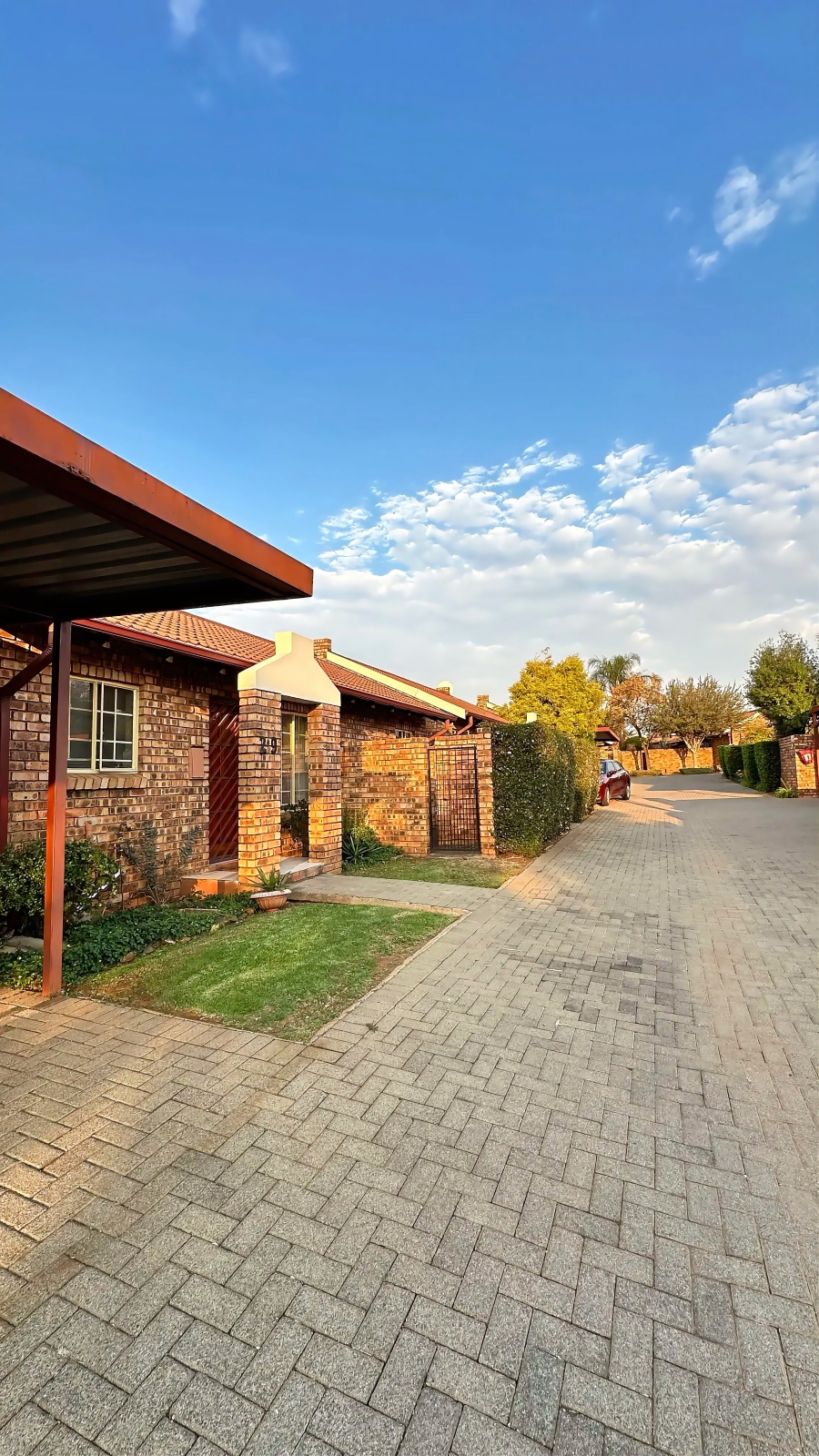 2 Bedroom Property for Sale in Highveld Gauteng