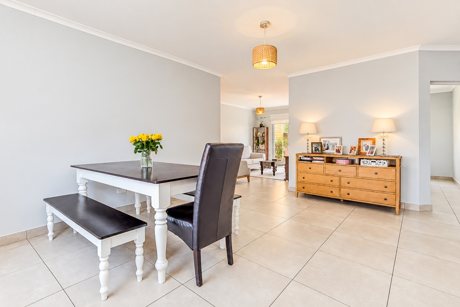 3 Bedroom Property for Sale in Linden Gauteng