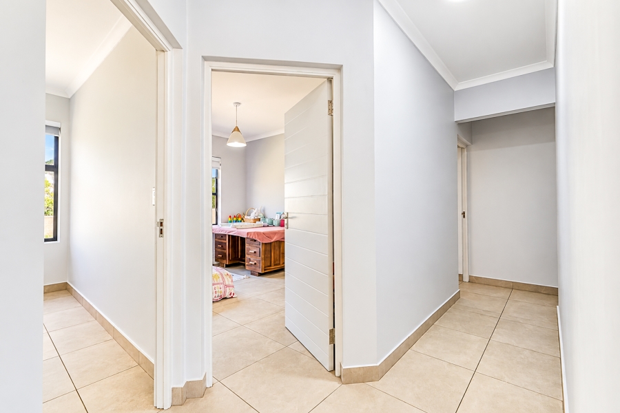 3 Bedroom Property for Sale in Linden Gauteng