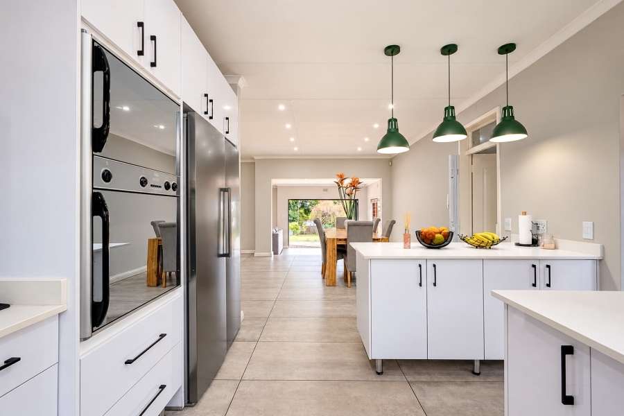 5 Bedroom Property for Sale in Fourways Gauteng