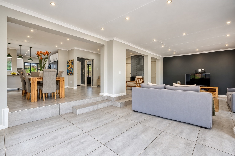 5 Bedroom Property for Sale in Fourways Gauteng