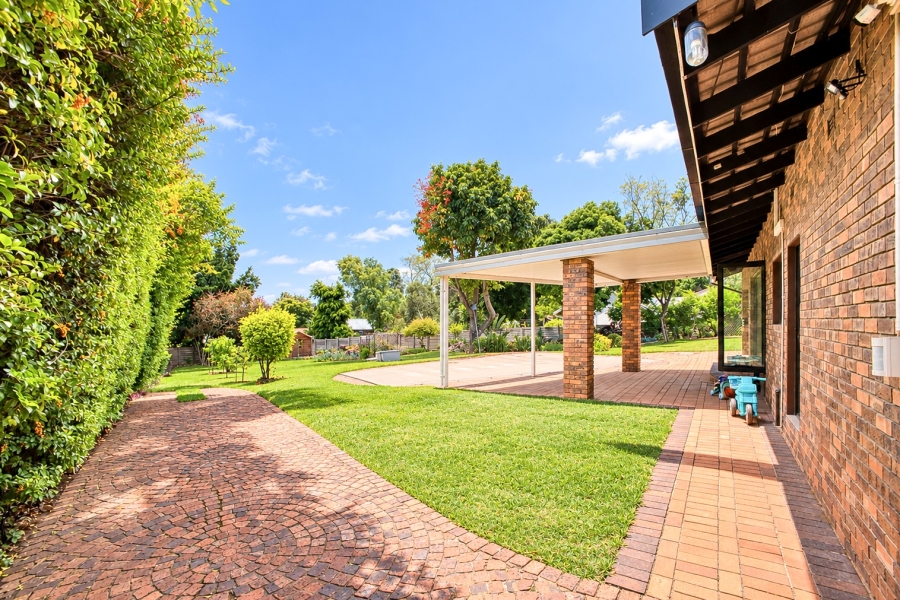 5 Bedroom Property for Sale in Fourways Gauteng