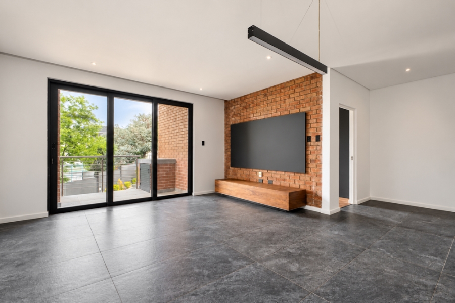 2 Bedroom Property for Sale in Fourways Gauteng