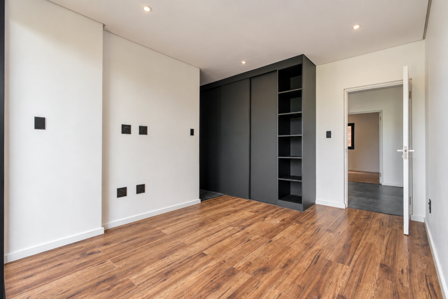 2 Bedroom Property for Sale in Fourways Gauteng