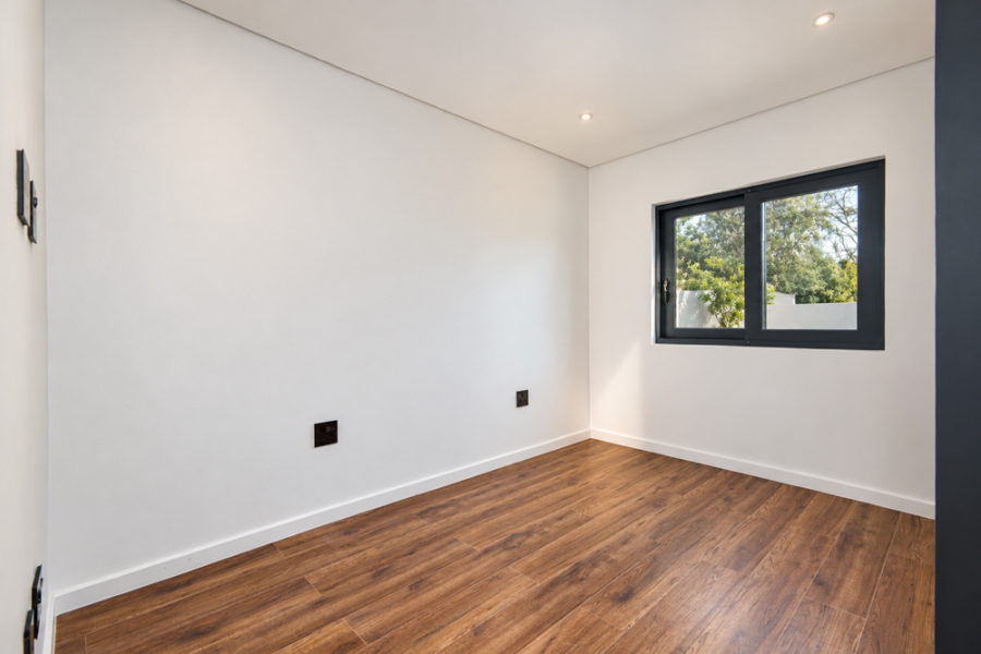 2 Bedroom Property for Sale in Fourways Gauteng