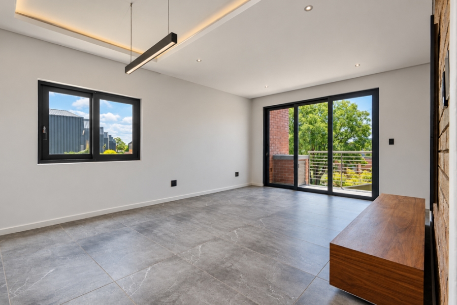 2 Bedroom Property for Sale in Fourways Gauteng