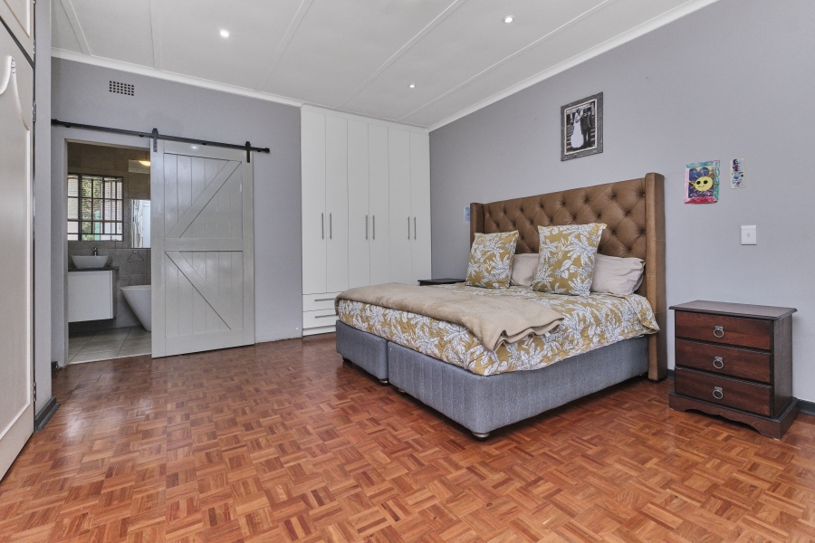 4 Bedroom Property for Sale in Bryanston Gauteng