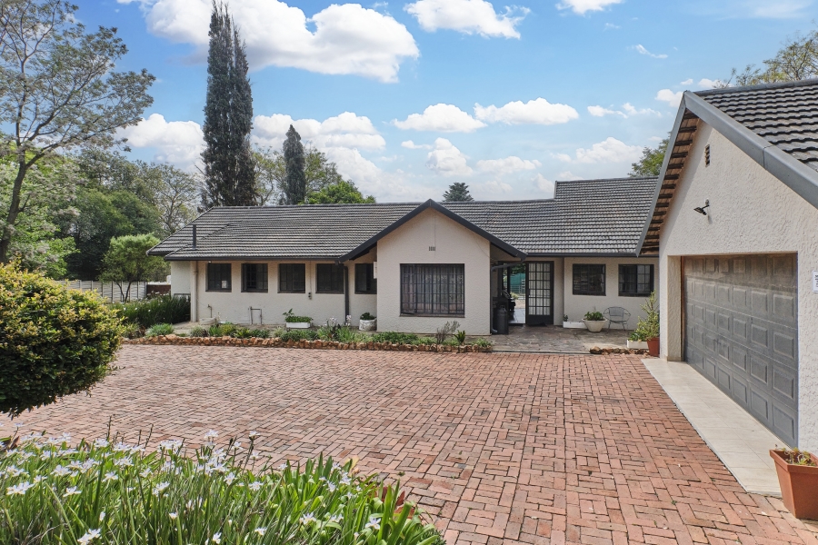 4 Bedroom Property for Sale in Bryanston Gauteng