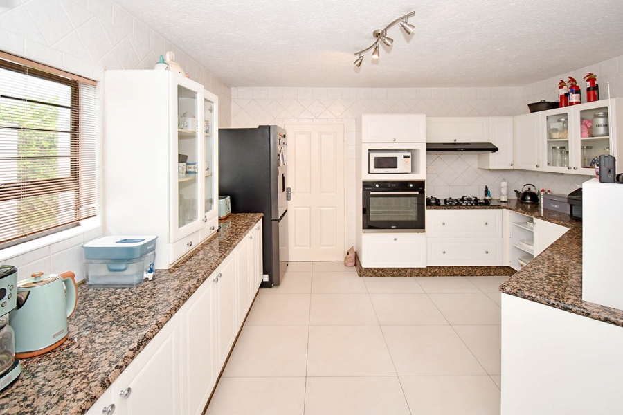 3 Bedroom Property for Sale in River Club Gauteng