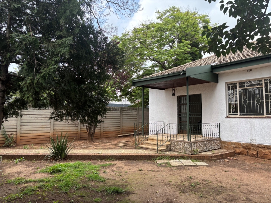 3 Bedroom Property for Sale in Orange Grove Gauteng