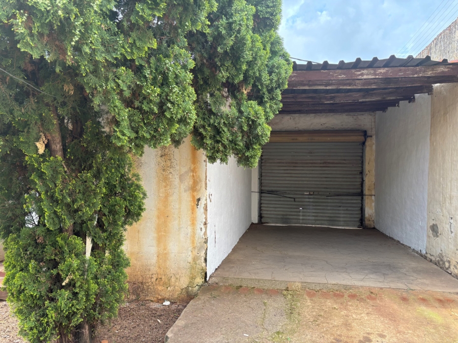 3 Bedroom Property for Sale in Orange Grove Gauteng