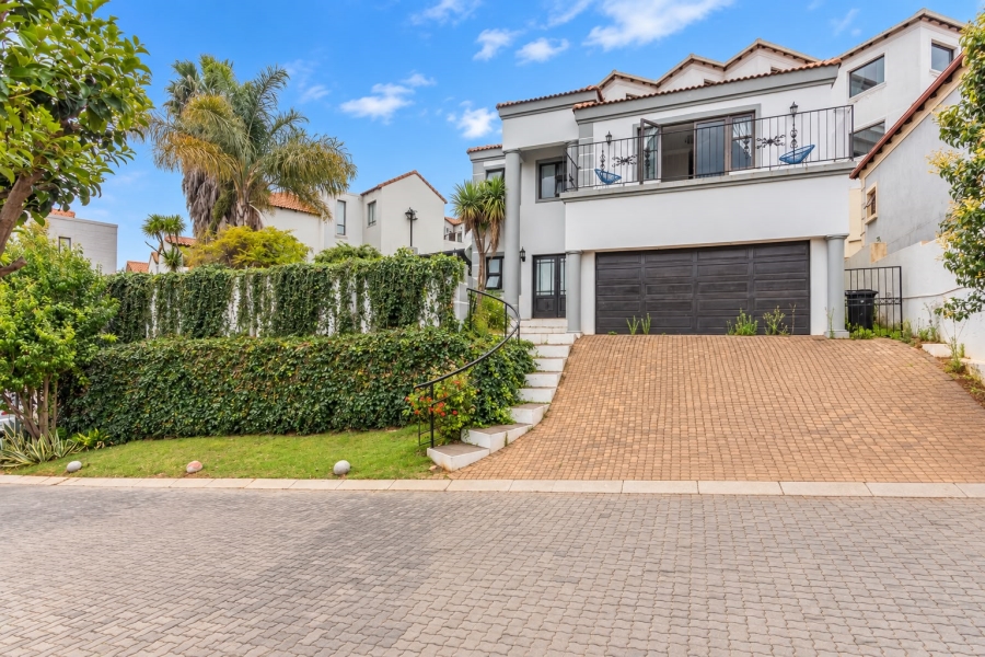 3 Bedroom Property for Sale in Allens Nek Gauteng