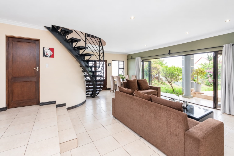3 Bedroom Property for Sale in Allens Nek Gauteng