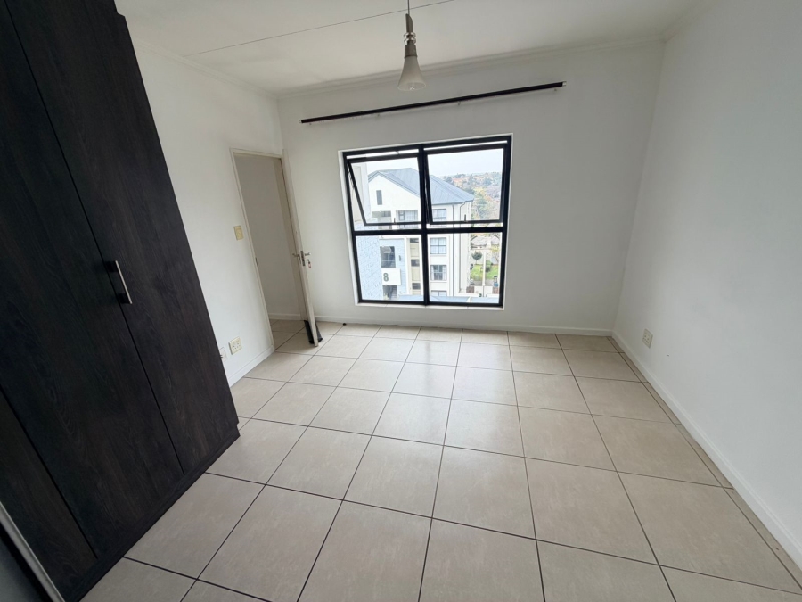 To Let 1 Bedroom Property for Rent in Petervale Gauteng