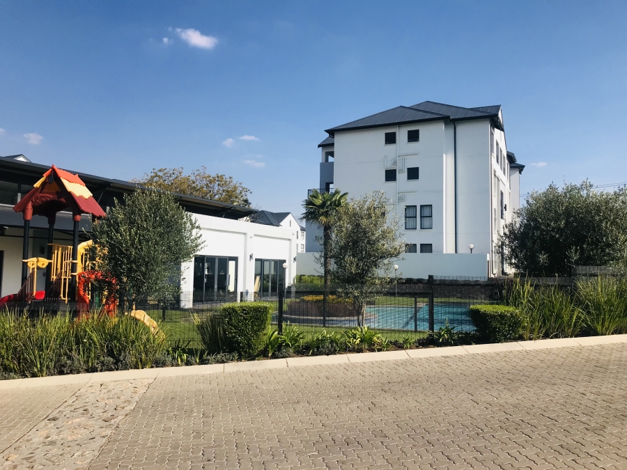 To Let 1 Bedroom Property for Rent in Petervale Gauteng