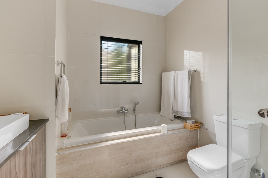 3 Bedroom Property for Sale in Bryanston Gauteng