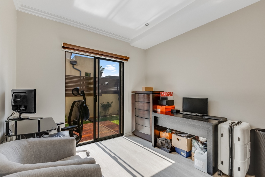 3 Bedroom Property for Sale in Bryanston Gauteng