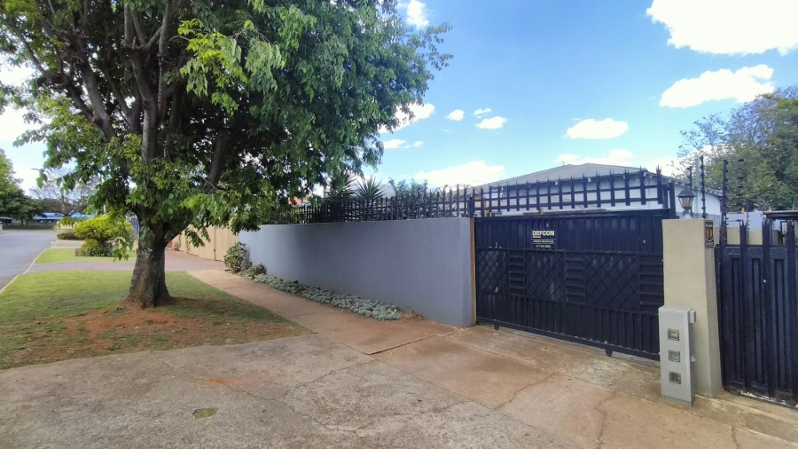 3 Bedroom Property for Sale in Krugersdorp North Gauteng