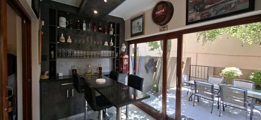 2 Bedroom Property for Sale in Noordheuwel Gauteng