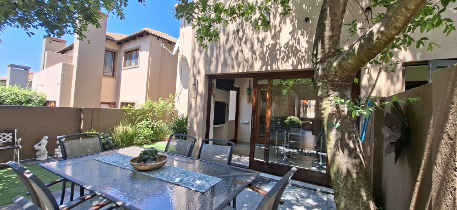 2 Bedroom Property for Sale in Noordheuwel Gauteng