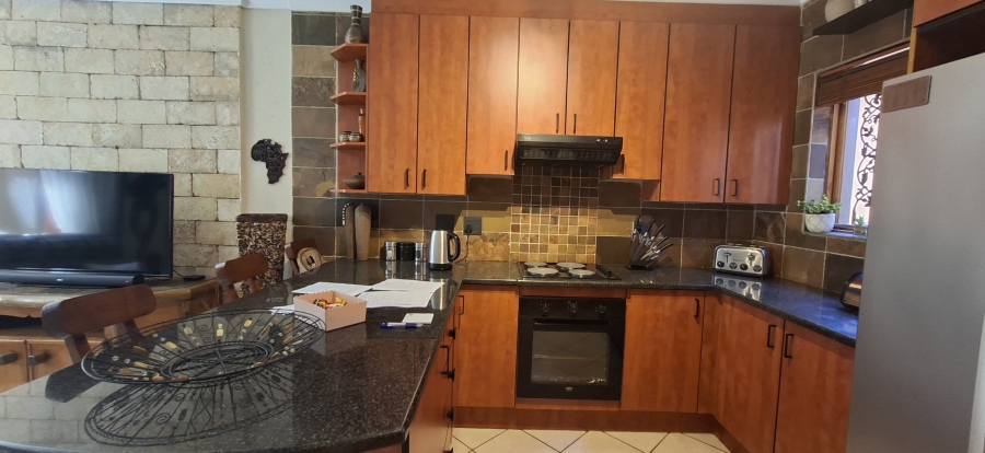 2 Bedroom Property for Sale in Noordheuwel Gauteng