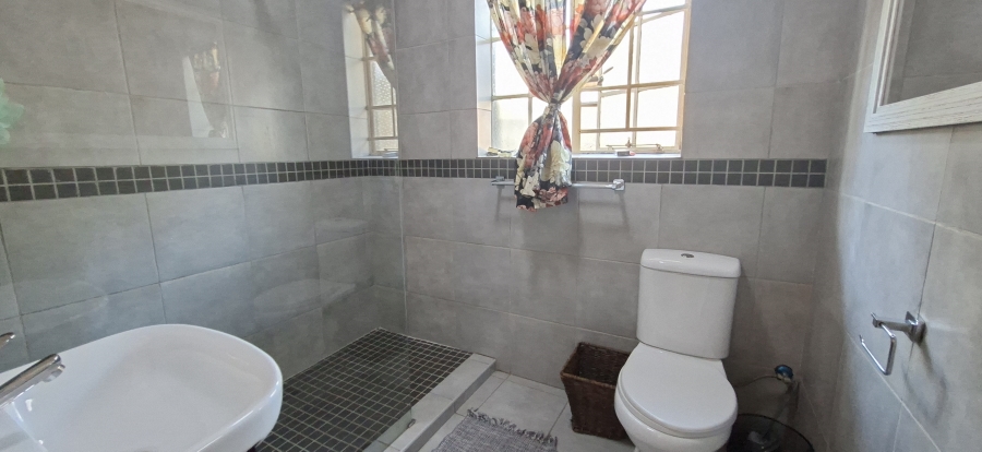 4 Bedroom Property for Sale in Silverfields Gauteng