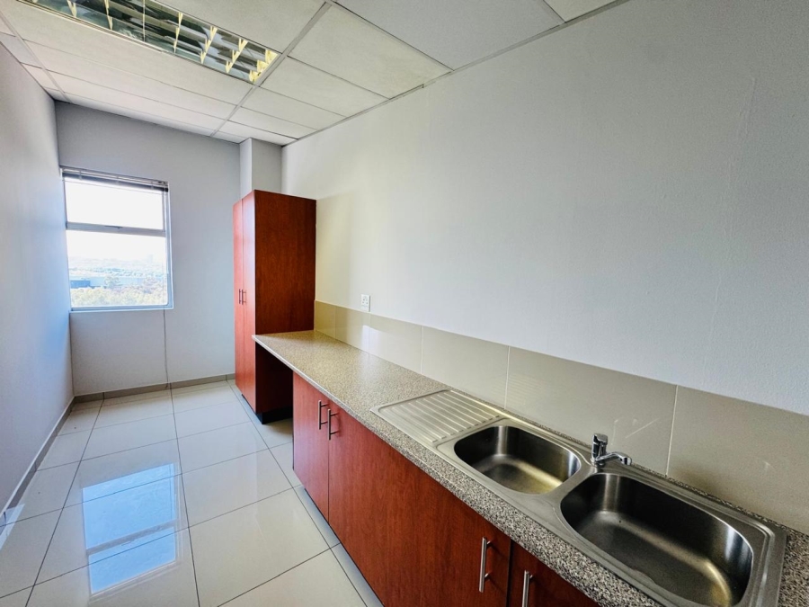 To Let Commercial Property for Rent in Kyalami Ah Gauteng