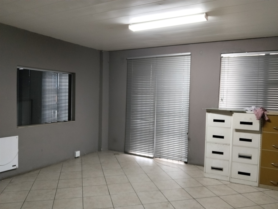 To Let Commercial Property for Rent in Kya Sands Gauteng