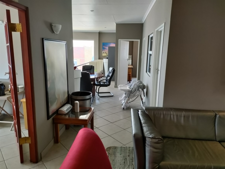 To Let Commercial Property for Rent in Kya Sands Gauteng
