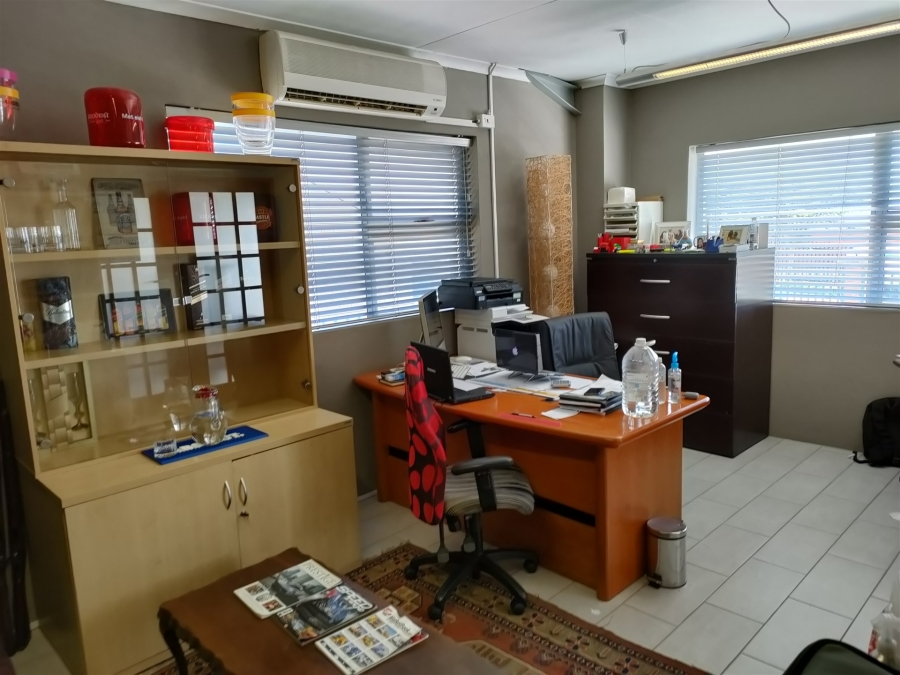 To Let Commercial Property for Rent in Kya Sands Gauteng