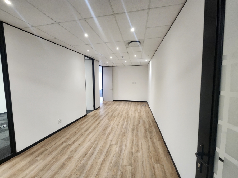 To Let Commercial Property for Rent in Glenadrienne Gauteng