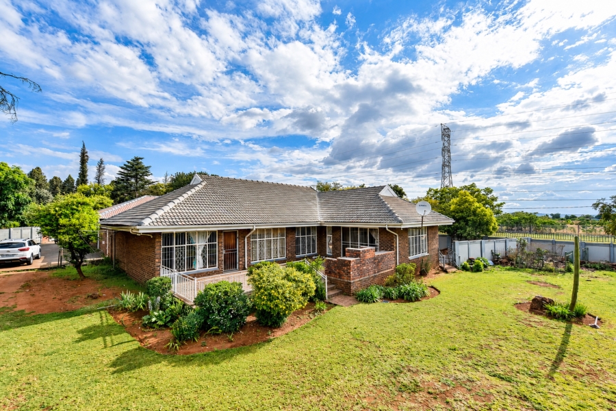 Commercial Property for Sale in Lyttelton Manor Gauteng