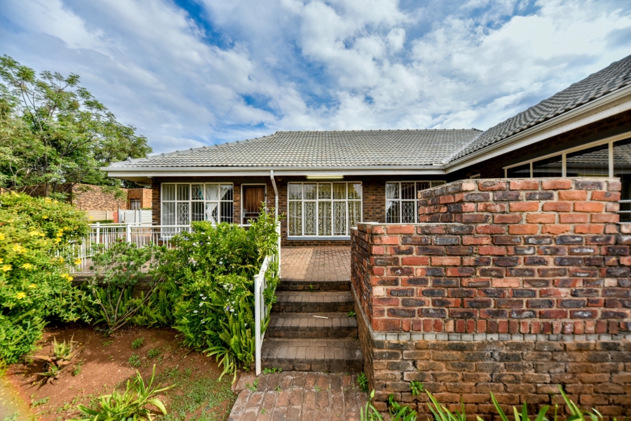 Commercial Property for Sale in Lyttelton Manor Gauteng