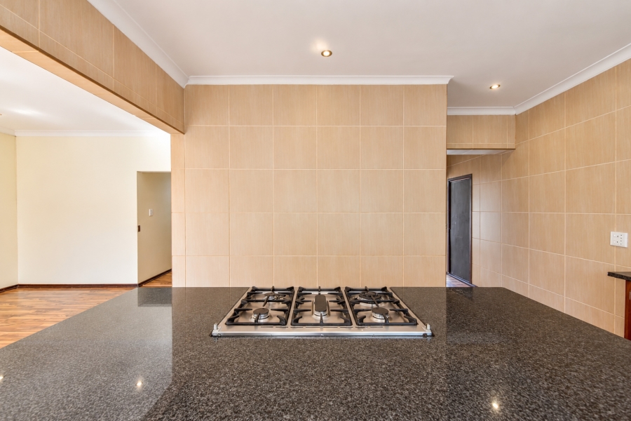 Commercial Property for Sale in Lyttelton Manor Gauteng